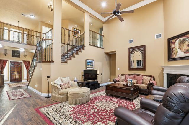 2206 Lisa Lane, Deer Park, TX 77536