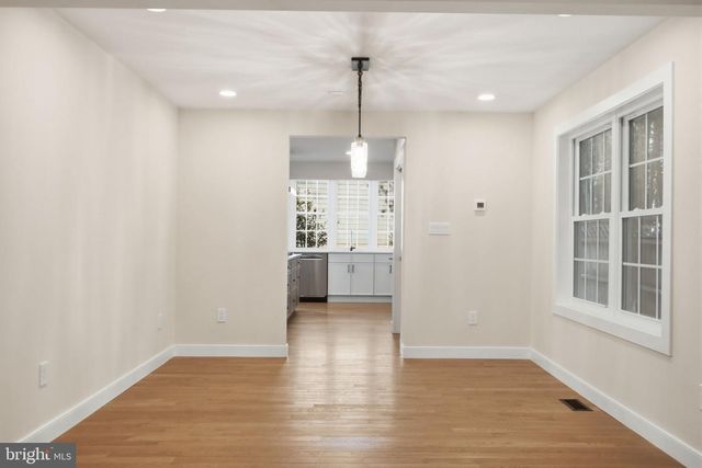 5121 WISSIOMING RD, Bethesda, MD 20816