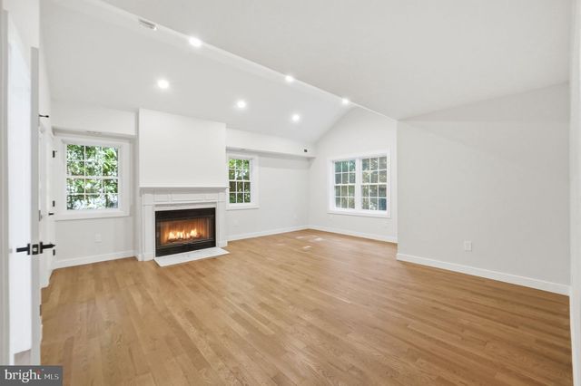 5121 WISSIOMING RD, Bethesda, MD 20816