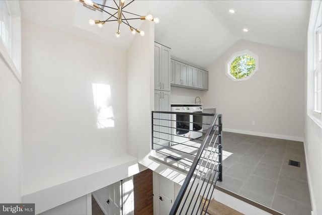 5121 WISSIOMING RD, Bethesda, MD 20816