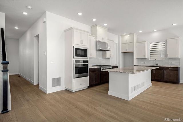 4555 Peak Crest View, Colorado Springs, CO 80918