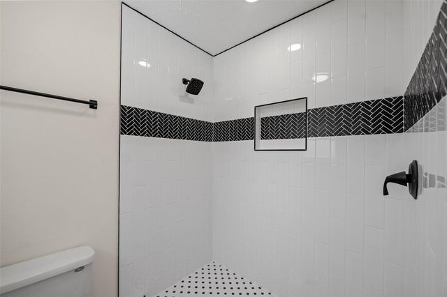 8114 Coolshire Lane, Houston, TX 77070