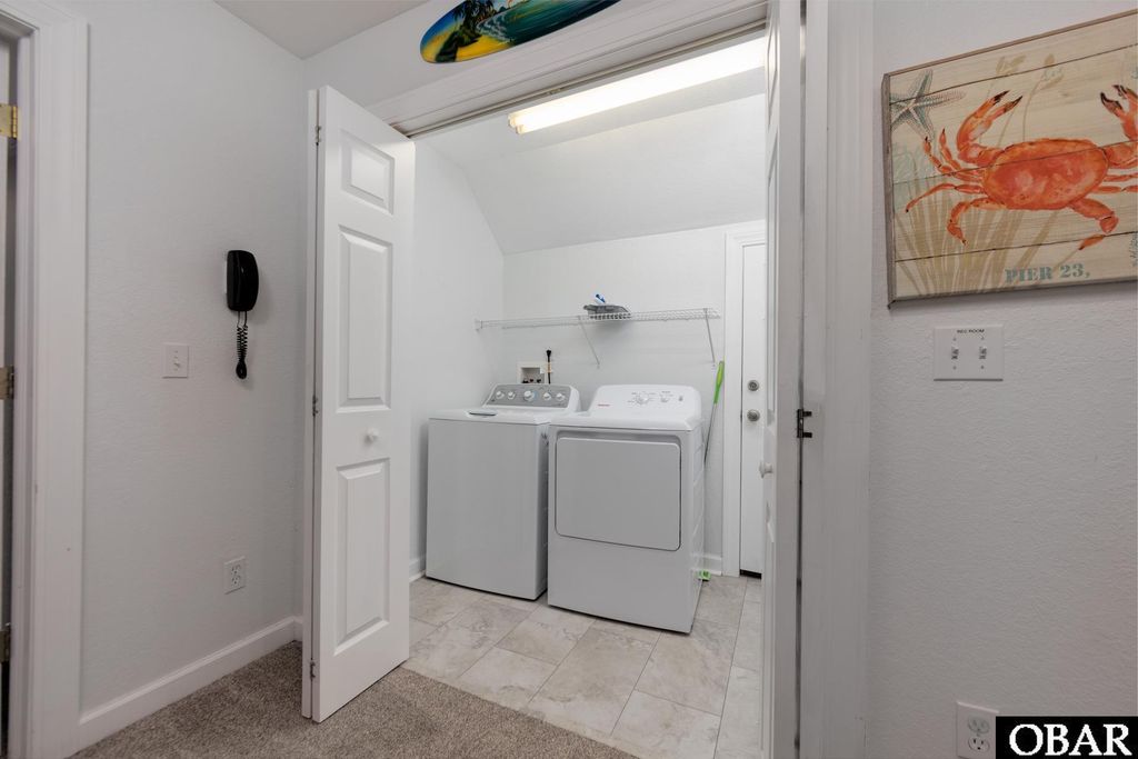 Image 8 of property listing at 1131 Gray Court lot 16, Corolla, NC 27927