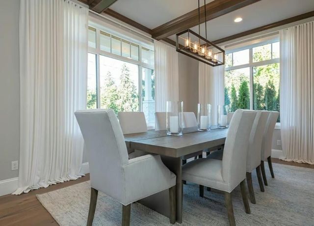 13042 Spirea Avenue, St. John, IN 46373