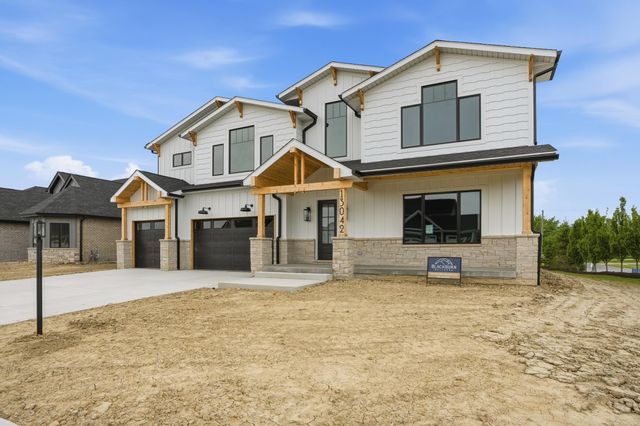 13042 Spirea Avenue, St. John, IN 46373