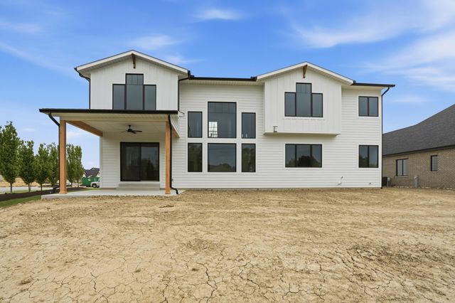 13042 Spirea Avenue, St. John, IN 46373
