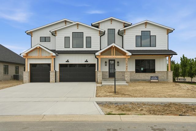 13042 Spirea Avenue, St. John, IN 46373