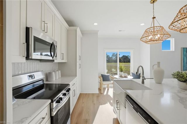 3354 Tower Hill CIR, Cape Charles, VA 23310