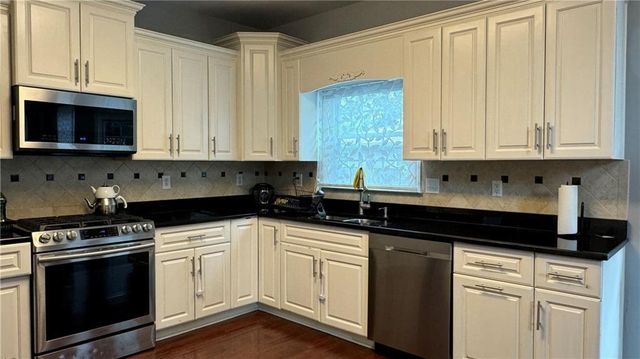 3973 Kendall Cove, Atlanta, GA 30340