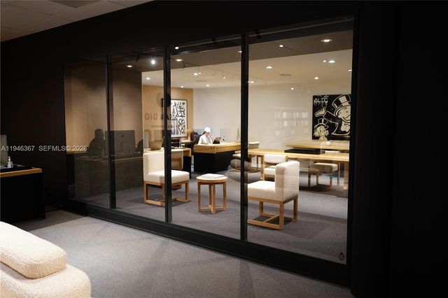 667 NW 29th St, Miami, FL 33127