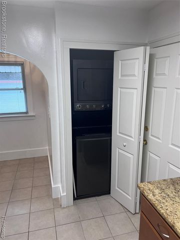 441 W Troy Street, Ferndale, MI 48220