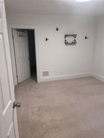 441 W Troy Street, Ferndale, MI 48220
