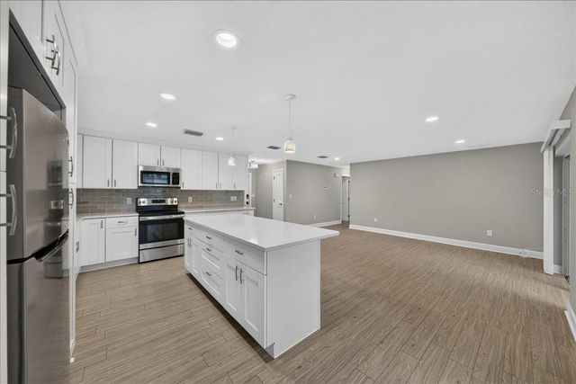 795 7TH STREET S, Safety Harbor, FL 34695