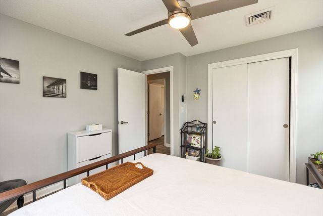 541 Pickering Street, Manchester, NH 03104