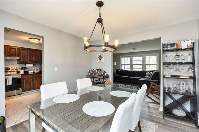 541 Pickering Street, Manchester, NH 03104