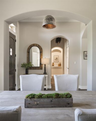 893 Blue Ridge DR, Dripping Springs, TX 78620