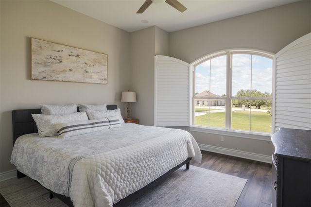 893 Blue Ridge DR, Dripping Springs, TX 78620