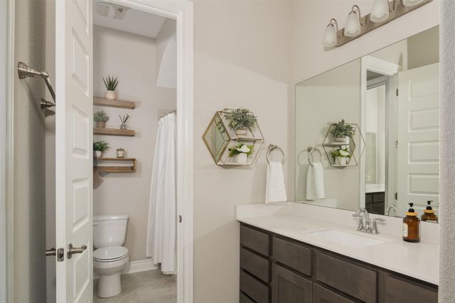 893 Blue Ridge DR, Dripping Springs, TX 78620