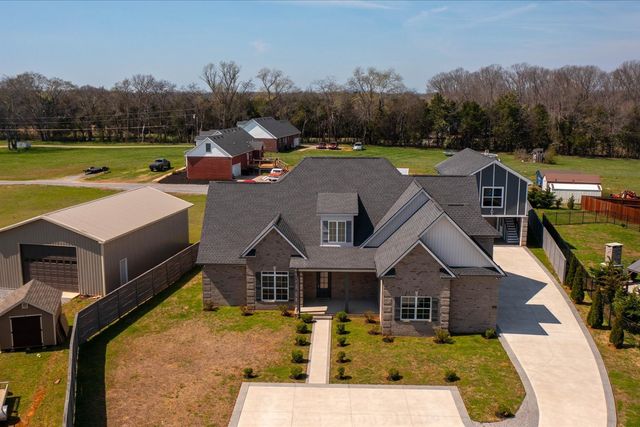 7566 Don Bruce Ct, Christiana, TN 37037