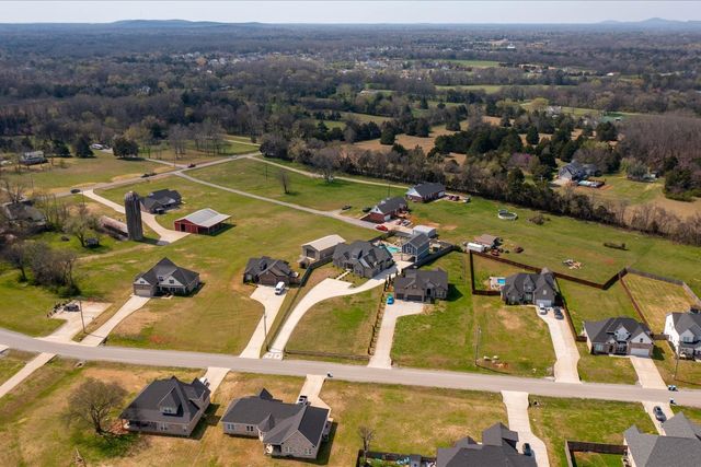 7566 Don Bruce Ct, Christiana, TN 37037