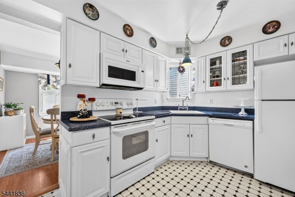 3411 Richmond Ct, Hillsborough Twp., NJ 08844 — photo 3