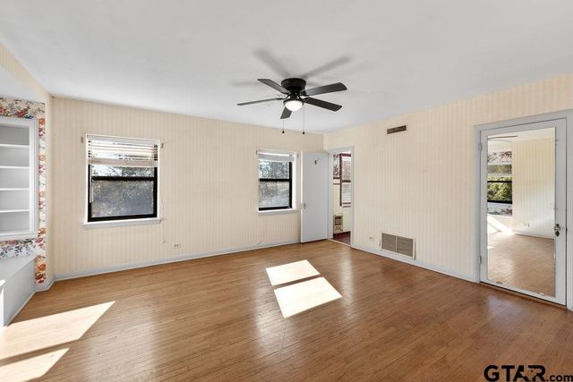 255 County Road 2660, Mineola, TX 75773