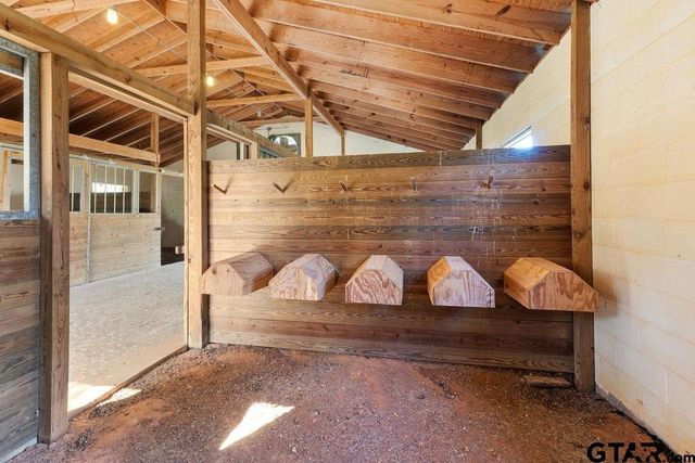 255 County Road 2660, Mineola, TX 75773