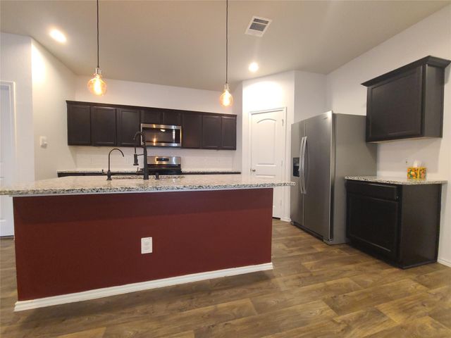 40563 Birch Shadow Court, Magnolia, TX 77354