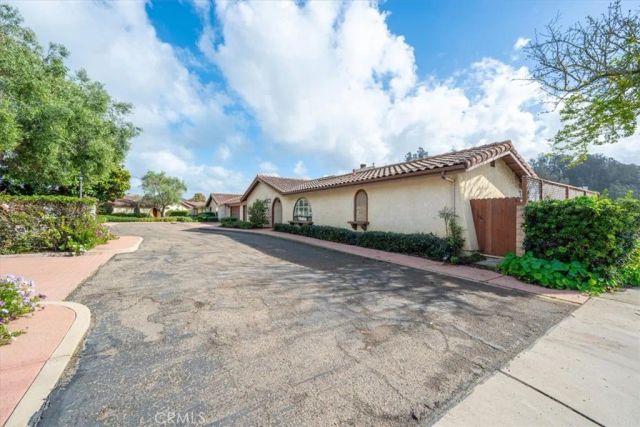 817 Valley, Arroyo Grande, CA 93420