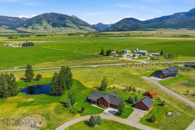18 Obsidian Road, Livingston, MT 59047