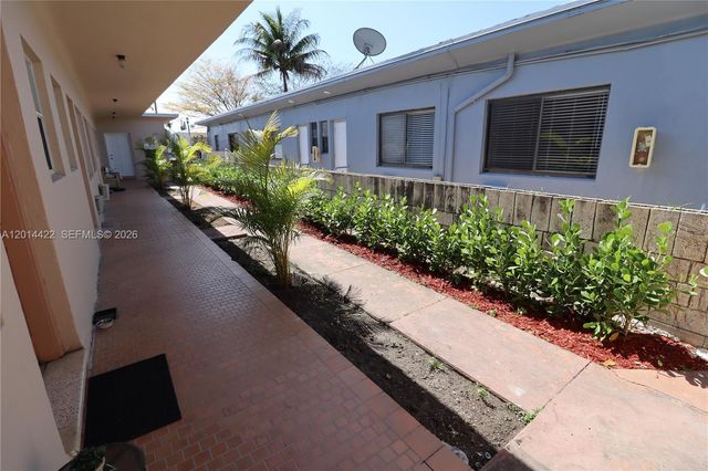 835 83rd Street, Miami Beach, FL 33141