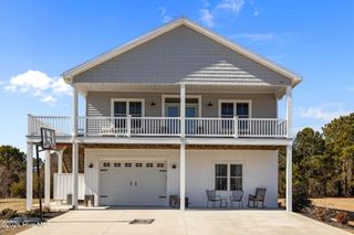 203 Backfin Court, Newport, NC 28570