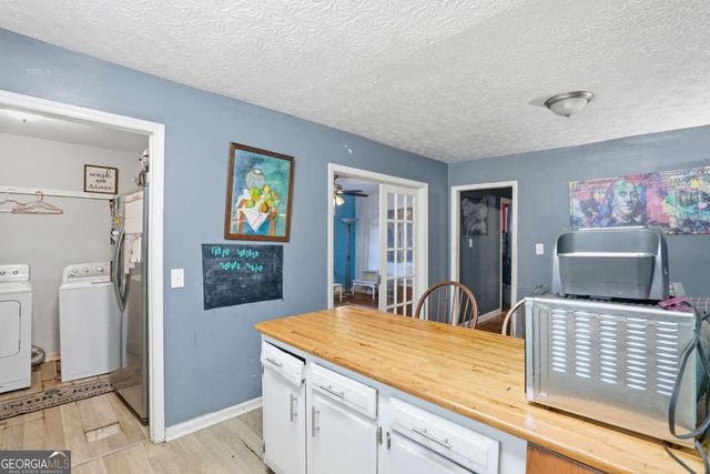 2016 Indiana Avenue, Savannah, GA 31404