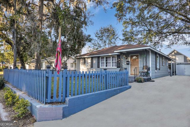 2016 Indiana Avenue, Savannah, GA 31404