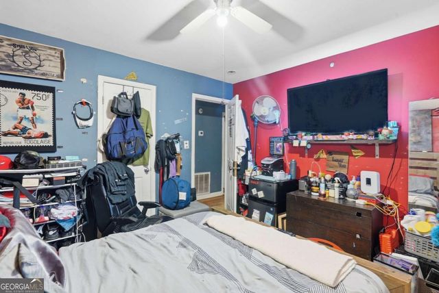 2016 Indiana Avenue, Savannah, GA 31404