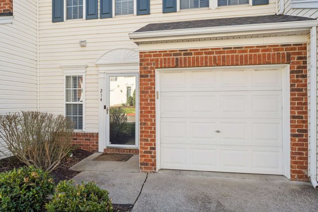 7277 Charlotte Pike Unit 214, Nashville, TN 37209