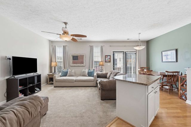 7277 Charlotte Pike Unit 214, Nashville, TN 37209