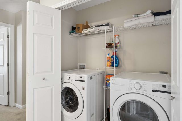 7277 Charlotte Pike Unit 214, Nashville, TN 37209