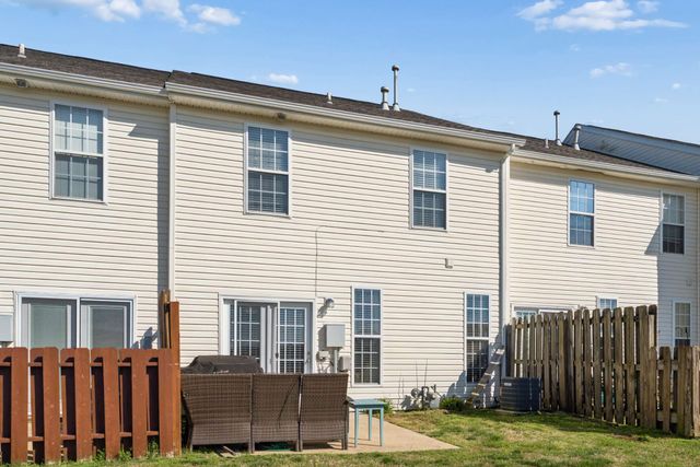 7277 Charlotte Pike Unit 214, Nashville, TN 37209