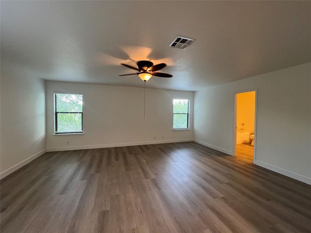 821 New Bridge DR, Kyle, TX 78640