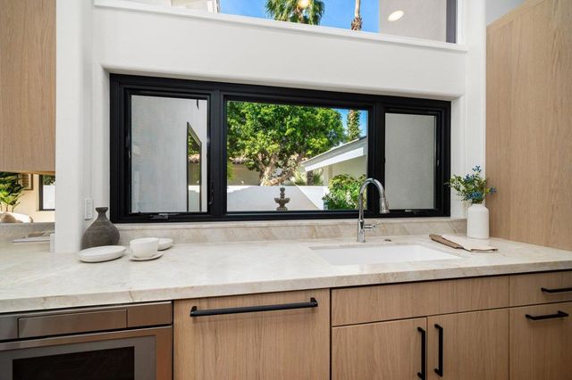 48721 San Vicente Street, La Quinta, CA 92253