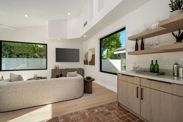 48721 San Vicente Street, La Quinta, CA 92253