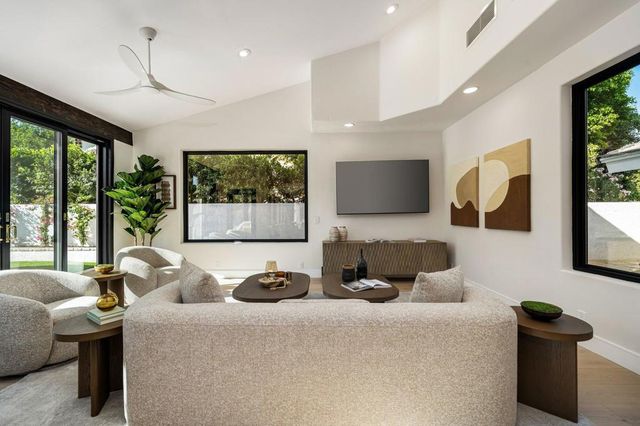 48721 San Vicente Street, La Quinta, CA 92253