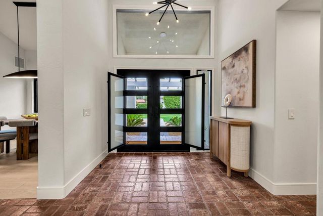 48721 San Vicente Street, La Quinta, CA 92253