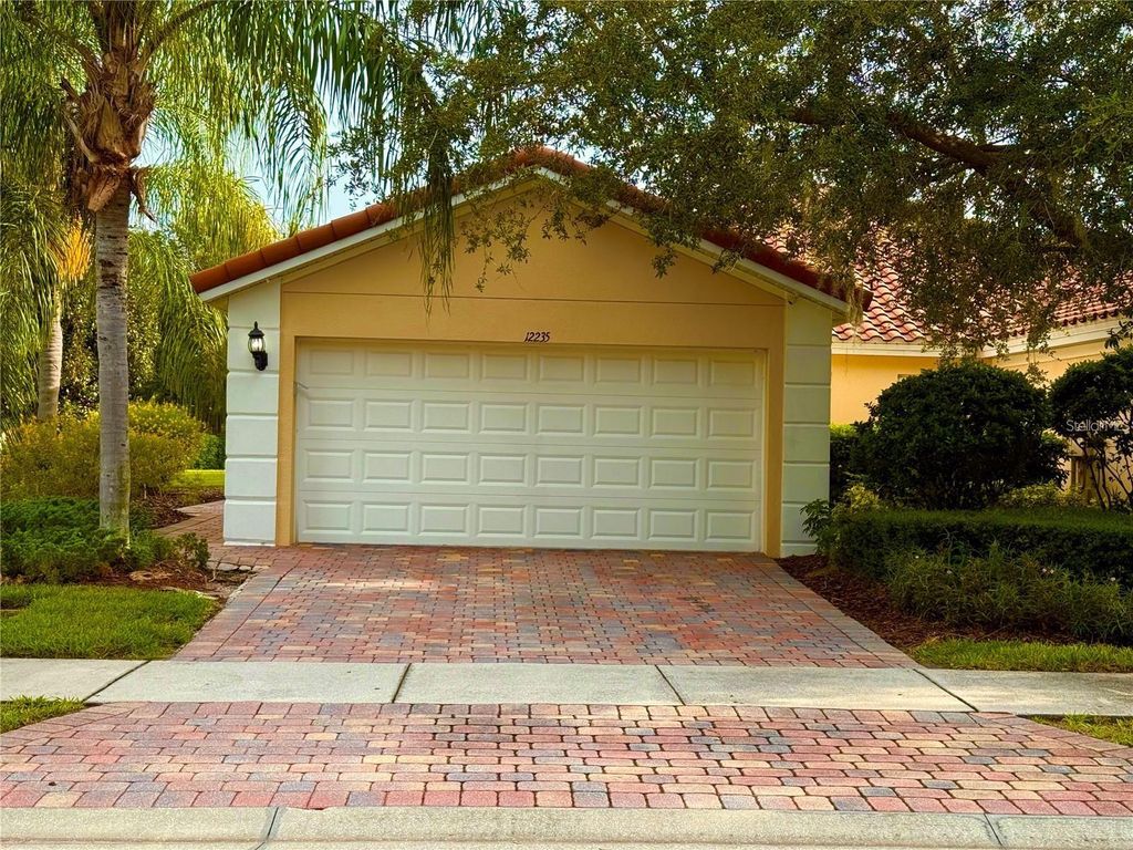 12235 PESCARA LANE, Orlando, FL 32827