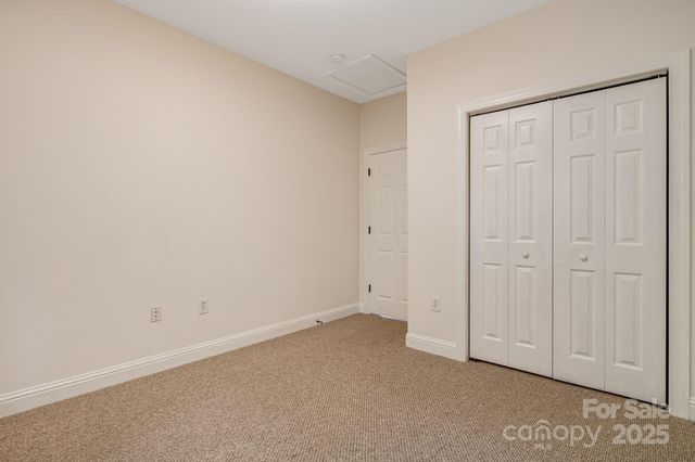 37 Poplar Creek Drive, Asheville, NC 28805
