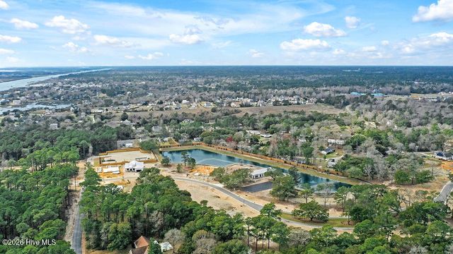 259 E Wayfinder Lane, Hampstead, NC 28443