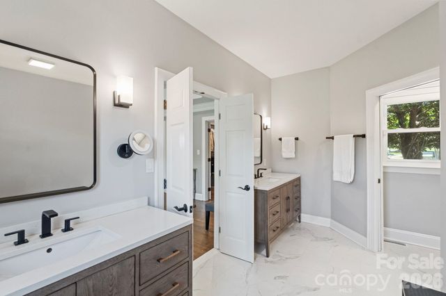 18003 Lochcarron Lane, Cornelius, NC 28031