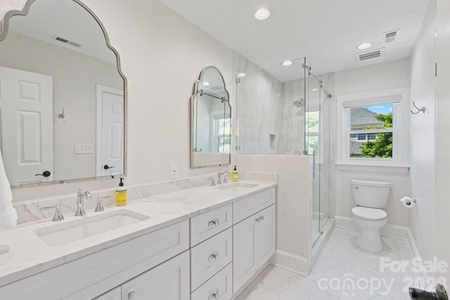 18003 Lochcarron Lane, Cornelius, NC 28031