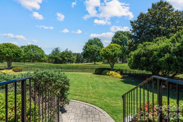 18003 Lochcarron Lane, Cornelius, NC 28031